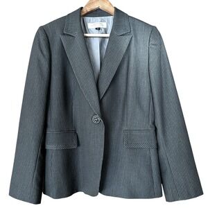 Tahari Arthur S. Levine Pinstripe Blazer Size 8P Gray Preppy Classic Power Suit